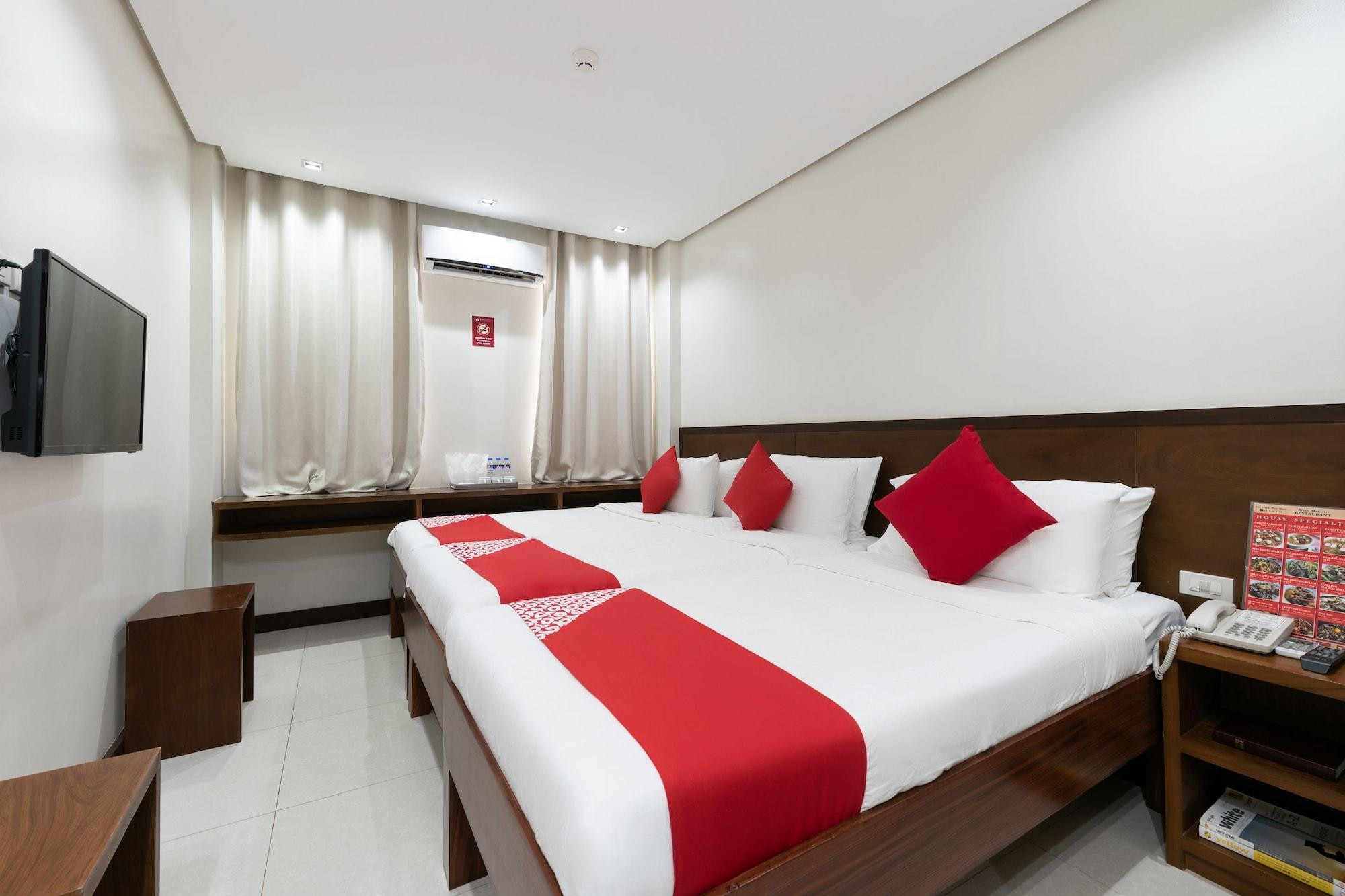 West Makati Hotel Makati City Exteriér fotografie