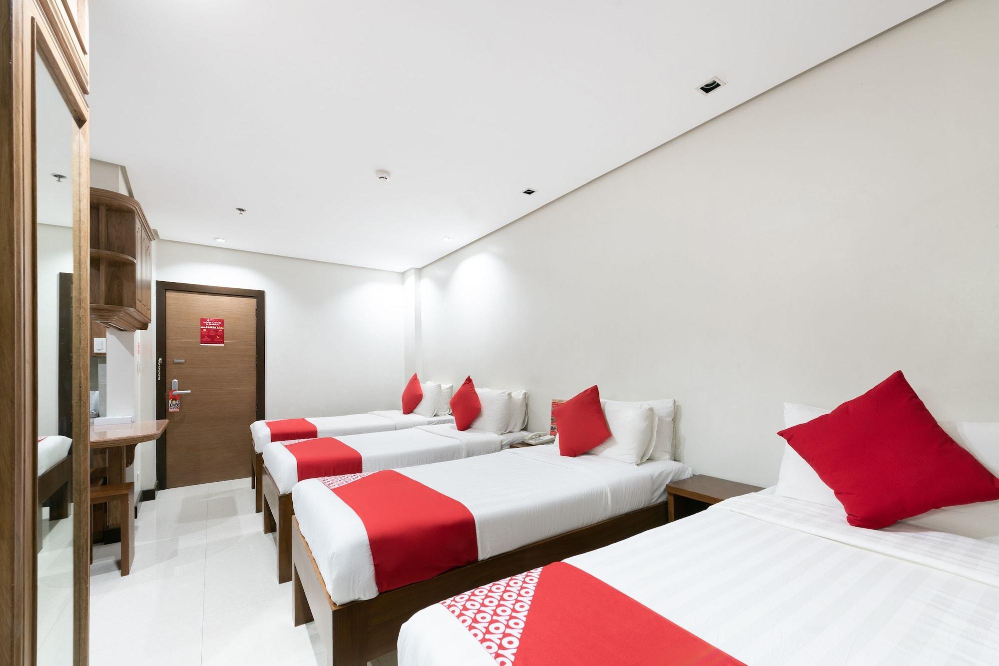 West Makati Hotel Makati City Exteriér fotografie