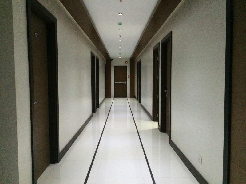 West Makati Hotel Makati City Pokoj fotografie