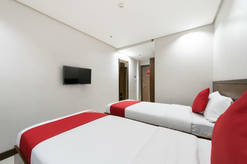 West Makati Hotel Makati City Exteriér fotografie