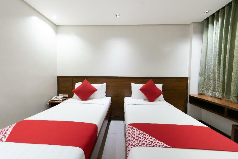 West Makati Hotel Makati City Exteriér fotografie